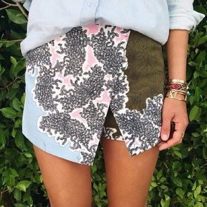 Topshop scribble leaf skort